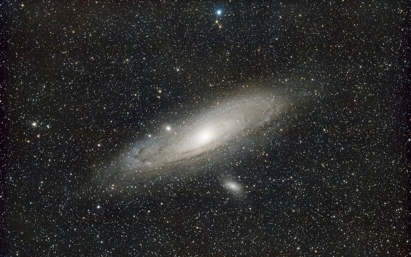 Wormholes and Black Holes
